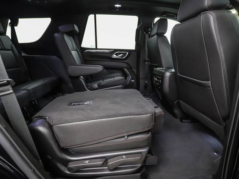 Used 2022 Chevrolet Tahoe RST w/ Sport Performance Package image 31