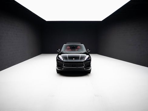 Used 2023 Porsche Cayenne S image 86