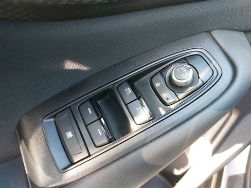 Used 2020 Subaru Outback Premium image 27