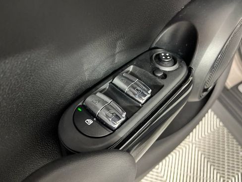 Used 2022 MINI Cooper S FWD image 33