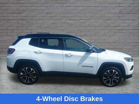 Used 2023 Jeep Compass Limited AWD/4WD image 9