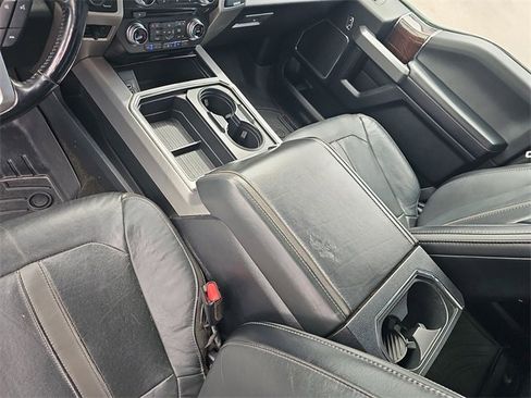 Used 2017 Ford F250 Platinum w/ Platinum Ultimate Package image 23