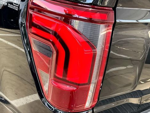 Used 2024 Ford F150 Lariat w/ Equipment Group 502A High AWD/4WD image 28