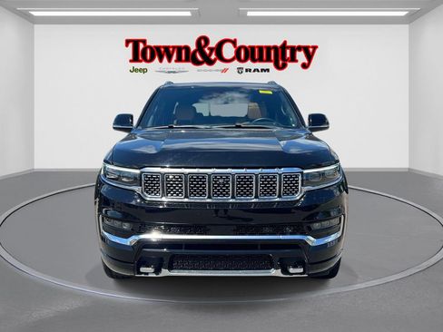 Certified 2024 Jeep Grand Wagoneer Series III w/ Rear Seat Video Group 1 AWD/4WD image 3