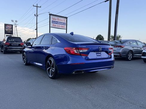 Used 2019 Honda Accord Sport image 4