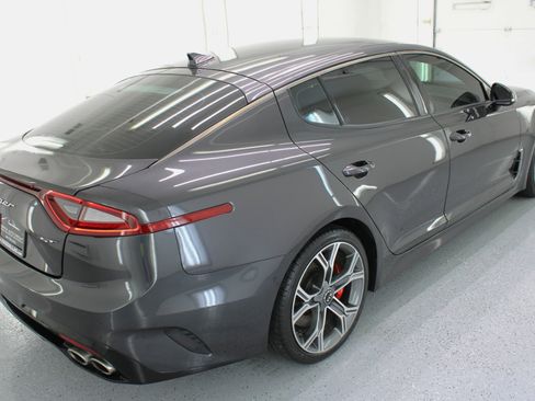 Used 2021 Kia Stinger GT image 10