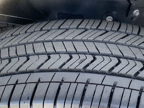 Used 2023 Toyota Tundra SR5 w/ SR5 Premium Package AWD/4WD image 35