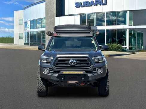 Used 2020 Toyota Tacoma SR AWD/4WD image 10