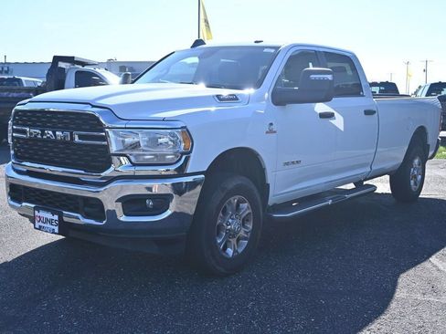 Used 2024 RAM 3500 Big Horn AWD/4WD image 12