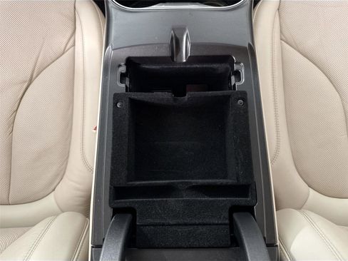 Used 2019 Lincoln Nautilus Reserve w/ Cargo Utility Package image 38