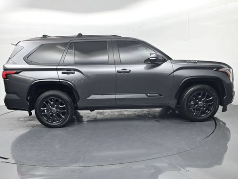 Used 2024 Toyota Sequoia Platinum AWD/4WD image 8