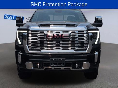 New 2026 GMC Sierra 3500 Denali w/ Denali Reserve Package AWD/4WD image 8