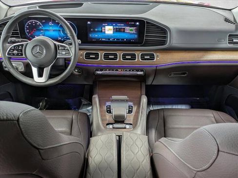 Used 2020 Mercedes-Benz GLS 450 4MATIC image 18