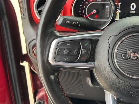 Used 2021 Jeep Wrangler Unlimited Rubicon AWD/4WD image 22