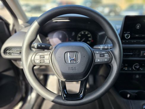 Used 2025 Honda HR-V LX image 27