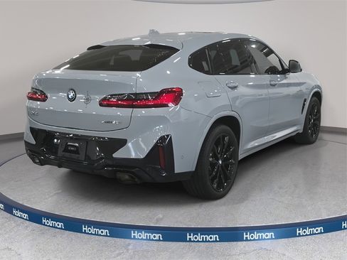 Used 2024 BMW X4 xDrive30i w/ Premium Package image 5