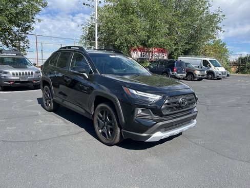 Used 2022 Toyota RAV4 Adventure AWD/4WD image 2