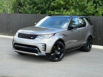 Certified 2025 Land Rover Discovery Dynamic SE