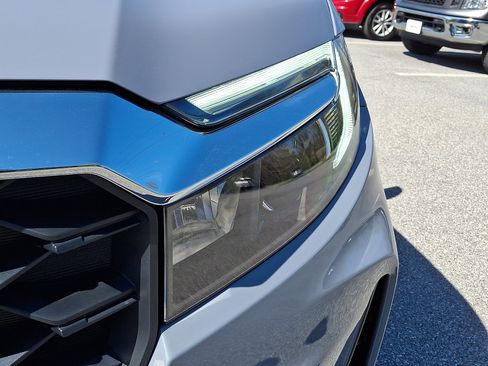 Used 2023 Honda Passport EX-L image 9