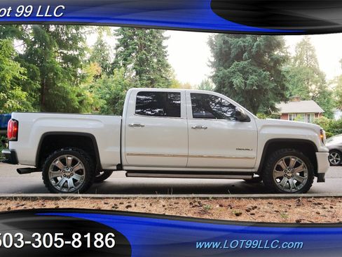 Used 2017 GMC Sierra 1500 Denali w/ Denali Ultimate Package image 8