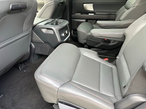 New 2025 Ford Expedition Max Active image 25