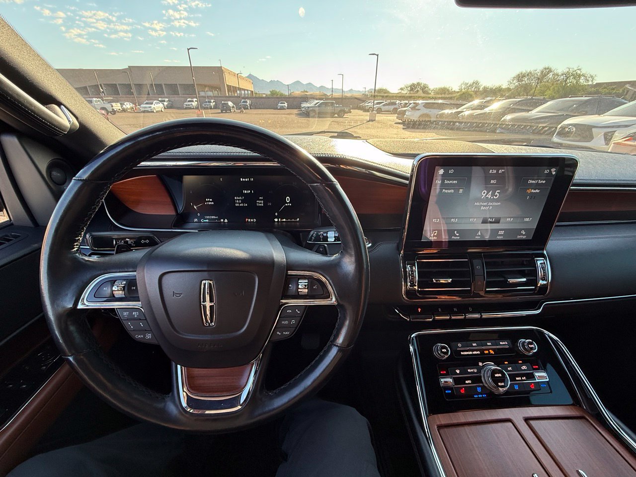 Used 2018 Lincoln Navigator Reserve w/ Technology Package AWD/4WD image 21