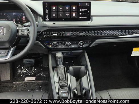 New 2026 Honda Accord Touring image 10