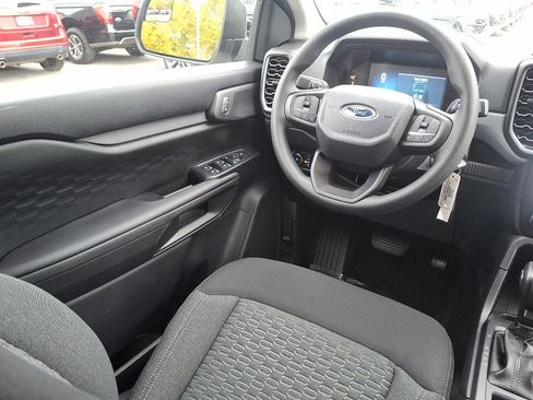 New 2025 Ford Ranger XL w/ Trailer Tow Package image 9