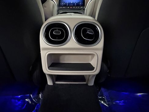 Certified 2023 Mercedes-Benz C 300 4MATIC Sedan image 38
