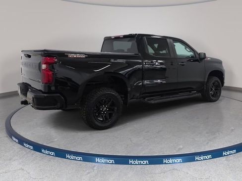 Used 2022 Chevrolet Silverado 1500 Custom Trail Boss AWD/4WD image 6