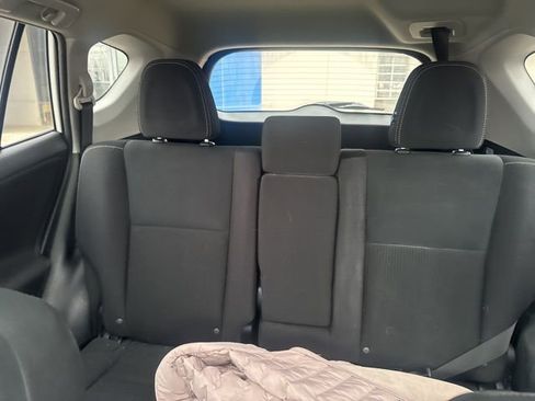 Used 2015 Toyota RAV4 XLE image 8