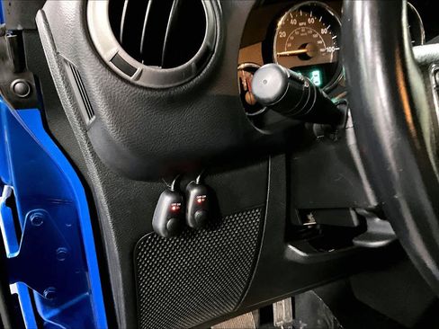 Used 2016 Jeep Wrangler Sport AWD/4WD image 27
