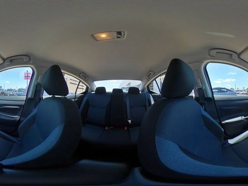 Used 2025 Nissan Versa SV FWD image 40