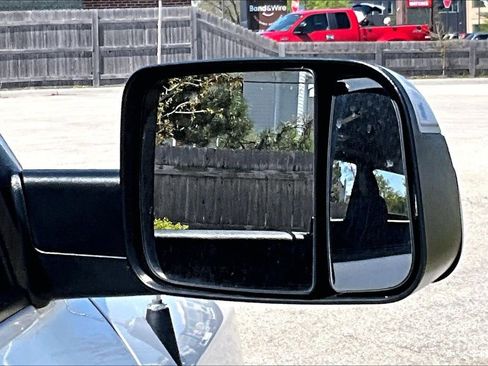 Used 2017 RAM 1500 Rebel AWD/4WD image 22