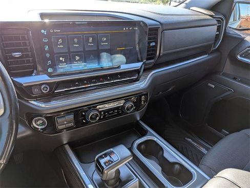 Used 2023 Chevrolet Silverado 1500 LT Trail Boss w/ Convenience Package II image 24