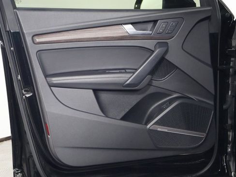 Used 2021 Audi Q5 2.0T Premium Plus w/ Premium Plus Package image 12