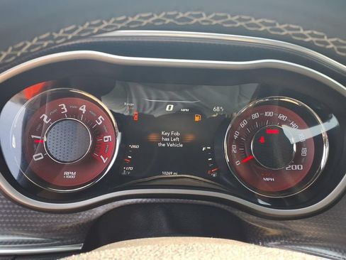 Used 2018 Dodge Challenger SRT Hellcat RWD image 6