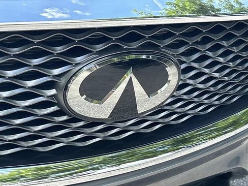 Certified 2025 INFINITI QX50 Pure AWD/4WD image 11
