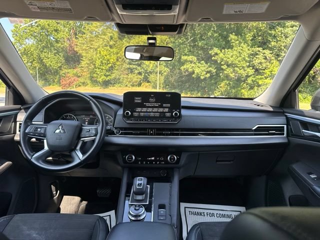 Used 2022 Mitsubishi Outlander SEL Black Edition FWD image 12