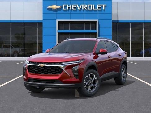 New 2026 Chevrolet Trax LT w/ Sunroof Package image 6