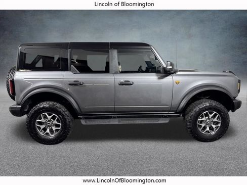 Used 2025 Ford Bronco Badlands AWD/4WD image 8