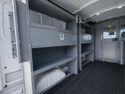 Used 2019 Ford Transit 250 148 Medium Roof image 10