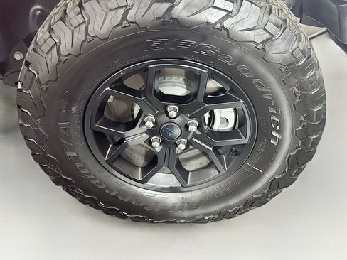 Used 2025 Jeep Wrangler Willys image 11