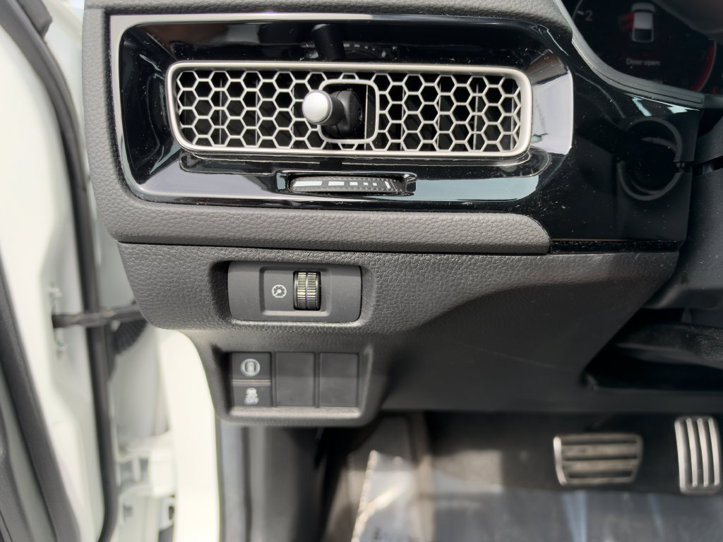 Used 2024 Honda Civic Sport image 22