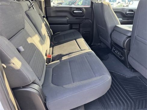 Used 2020 Chevrolet Silverado 2500 LT w/ Convenience Package image 7