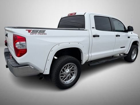 Used 2019 Toyota Tundra SR5 w/ SR5 Upgrade Package image 3