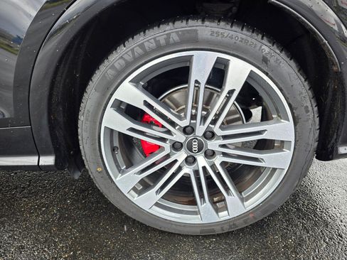 Used 2018 Audi SQ5 Prestige w/ Prestige Package image 22