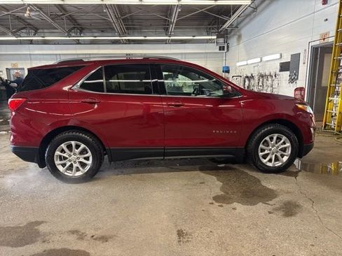 Used 2020 Chevrolet Equinox LT AWD/4WD image 7