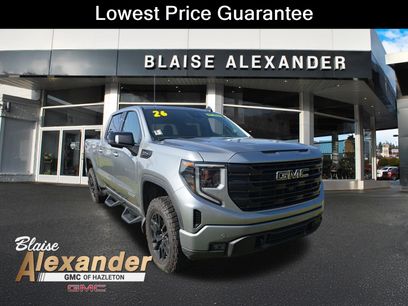 Used 2026 GMC Sierra 1500 Elevation w/ Elevation Premium Package