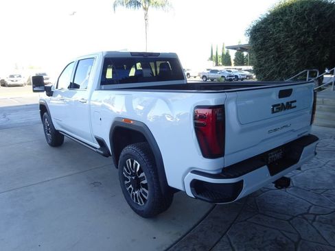 New 2026 GMC Sierra 2500 Denali Ultimate AWD/4WD image 5